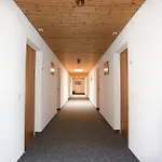 Galaaxy Mountain Hostel--nur Mit Der Gondelbahn Erreichbar Auberge de jeunesse *