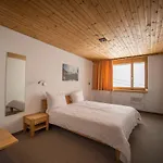 Galaaxy Mountain Hostel--nur Mit Der Gondelbahn Erreichbar * Laax