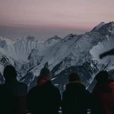 Galaaxy Mountain Hostel--nur Mit Der Gondelbahn Erreichbar