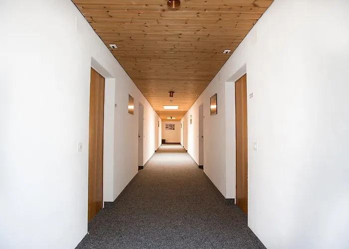 Galaaxy Mountain Hostel--nur Mit Der Gondelbahn Erreichbar ホステル *