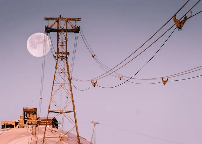 Galaaxy Mountain Hostel--nur Mit Der Gondelbahn Erreichbar Laax